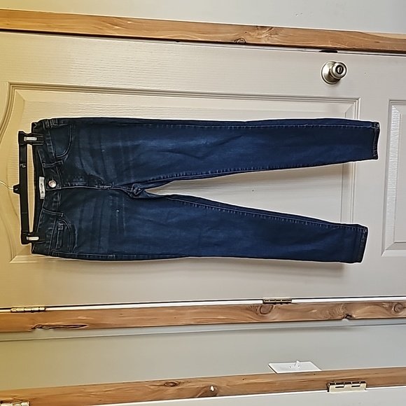 refuge Denim - Refuge size 6 skinny jeans 👖